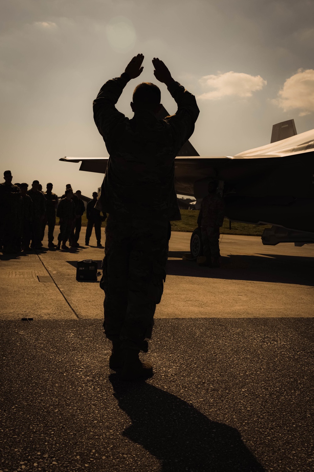 US Marines and Airmen Performs Hot-Pit Refueling Training on Kadena Air Base