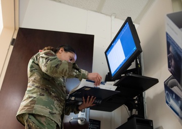 Incirlik AB radiology provides patients an inside look at their own bodies