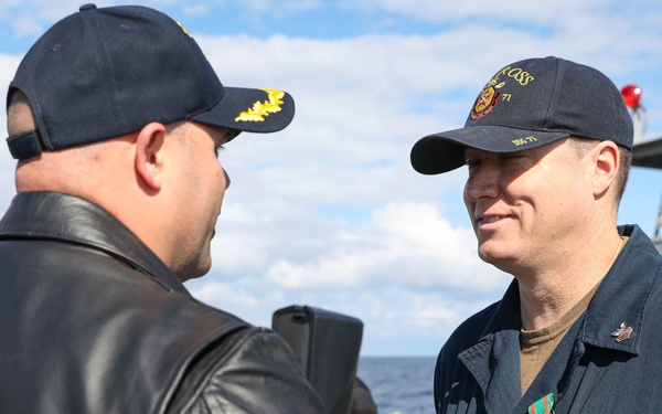 USS Ross Sailors receive awards and meritorious advancements