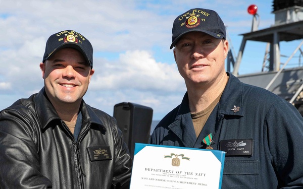 USS Ross Sailors receive awards and meritorious advancements