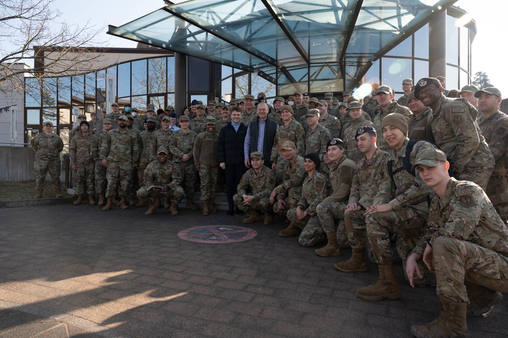 Retired CMSAF #16 talks leadership, education at Ramstein