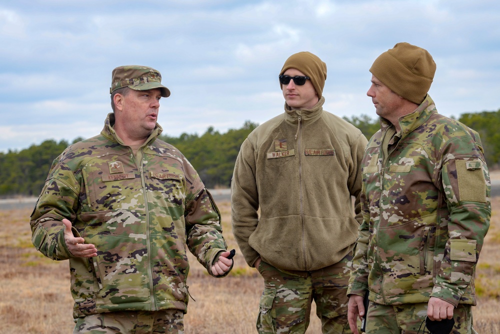 Brig. Gen. Kennedy and Chief Master Sgt. Rakauckas Visit the Warren Grove Gunnery Range