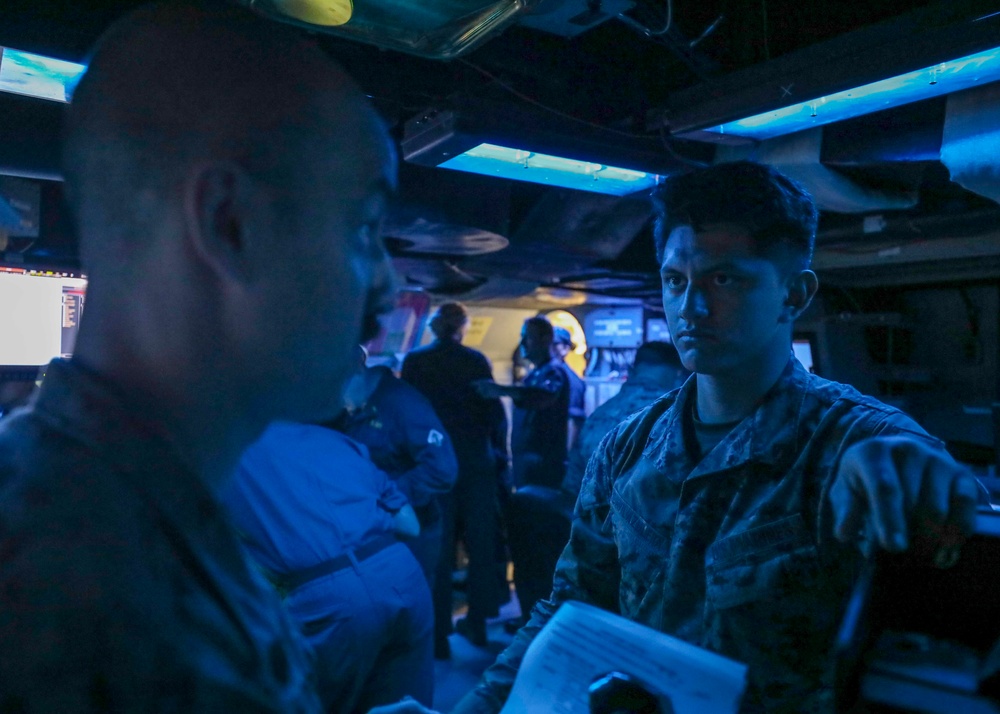 Marines Conduct Exercise Aboard USS Higgins