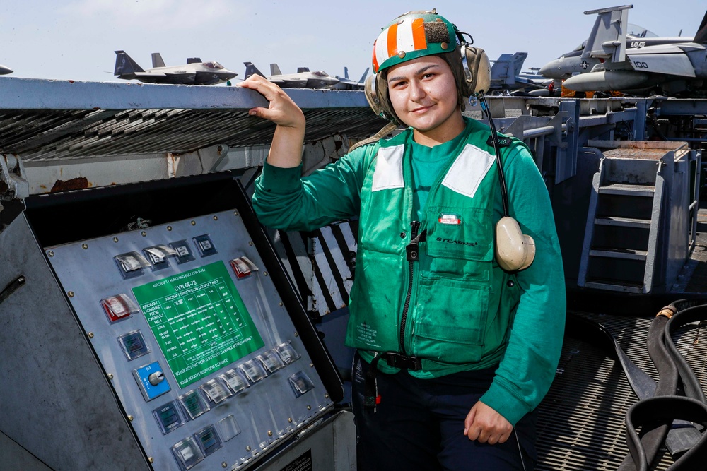 Abraham Lincoln Sailors pose for Women's History Month