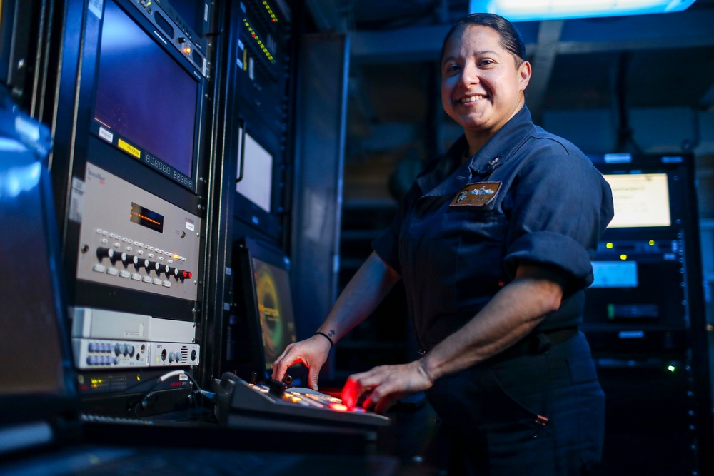 Abraham Lincoln Sailors pose for Women's History Month