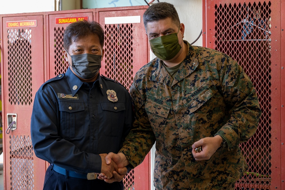 First Responders Receive Award for Saving 3 Marines' Lives