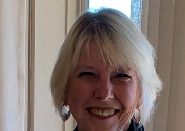 U.S. Army civilian budget analyst supports Explosive Ordnance Disposal technicians