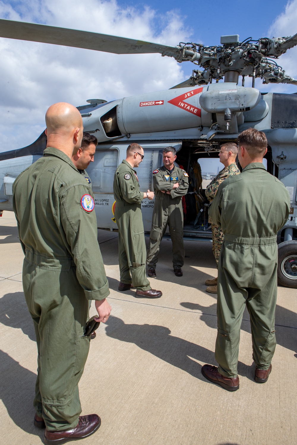 Marine Aircraft Wing 39, Helicopter Maritime Strike Wing, and Helicopter Sea Combat Wing Commodore Meet Up