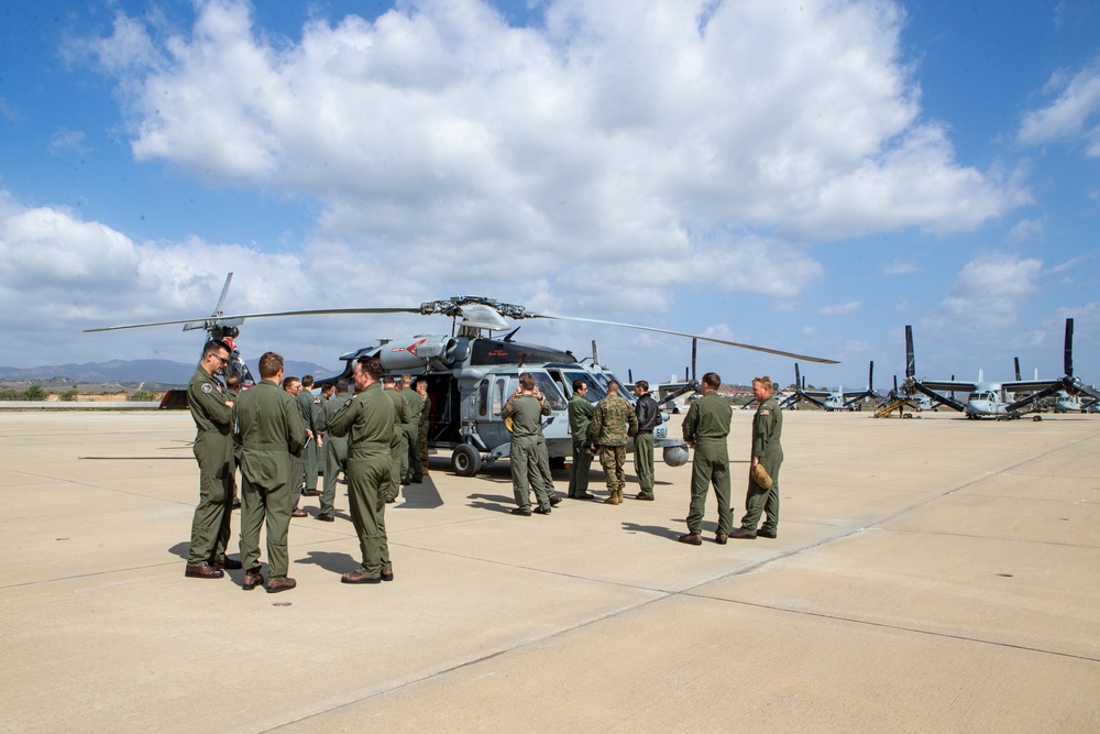 Marine Aircraft Wing 39, Helicopter Maritime Strike Wing, and Helicopter Sea Combat Wing Commodore Meet Up