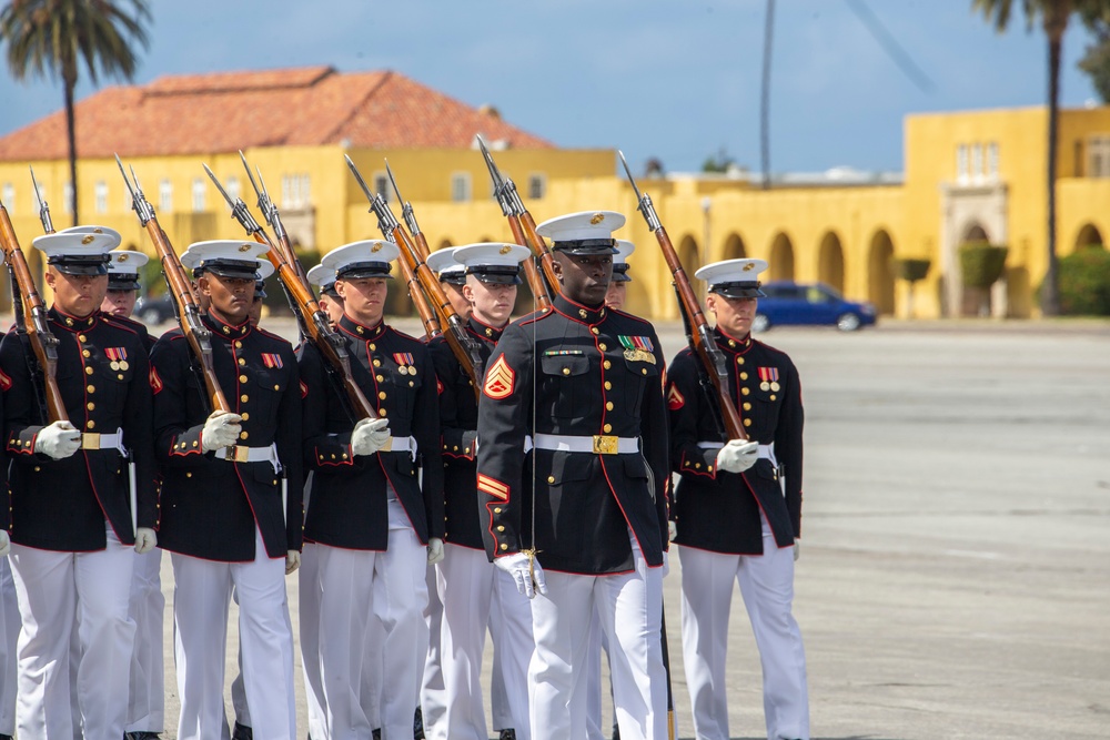 DVIDS Images MCRD San Diego Hosts A Battle Color Ceremony For 100th   1000w Q95 