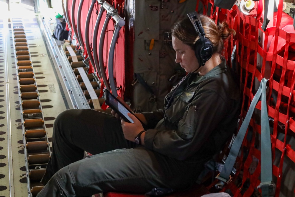 KC-130J Hercules Transports Marines To Hawaii