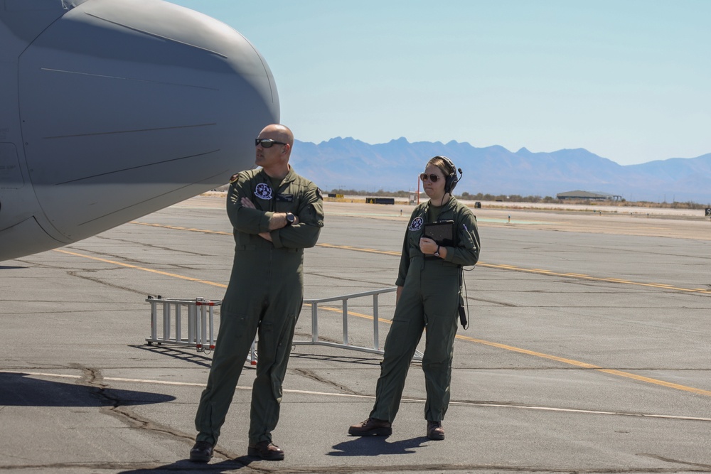 KC-130J Super Hercules Transports Marines to Hawaii