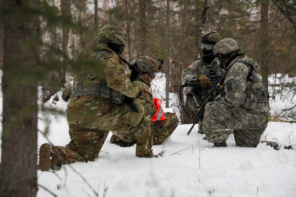 Alaska Army National Guard A-Co., 297th IN BN conducts STX at Alcantra armory