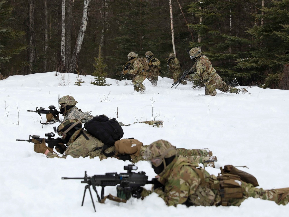 Alaska Army National Guard A-Co., 297th IN BN conducts STX at Alcantra armory