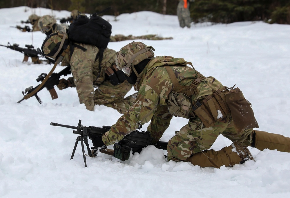 Alaska Army National Guard A-Co., 297th IN BN conducts STX at Alcantra armory