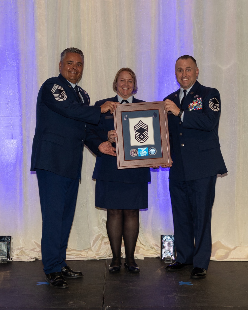 Chief's Award presented to the Modular Airborne Fire Fighting System team