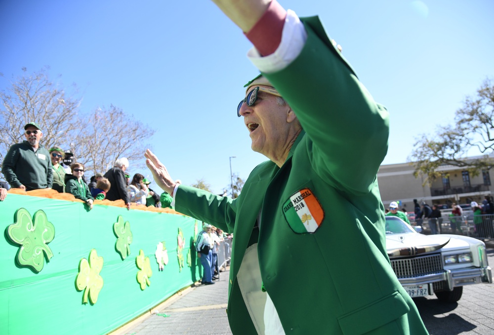 Keesler Airmen participate in local parade