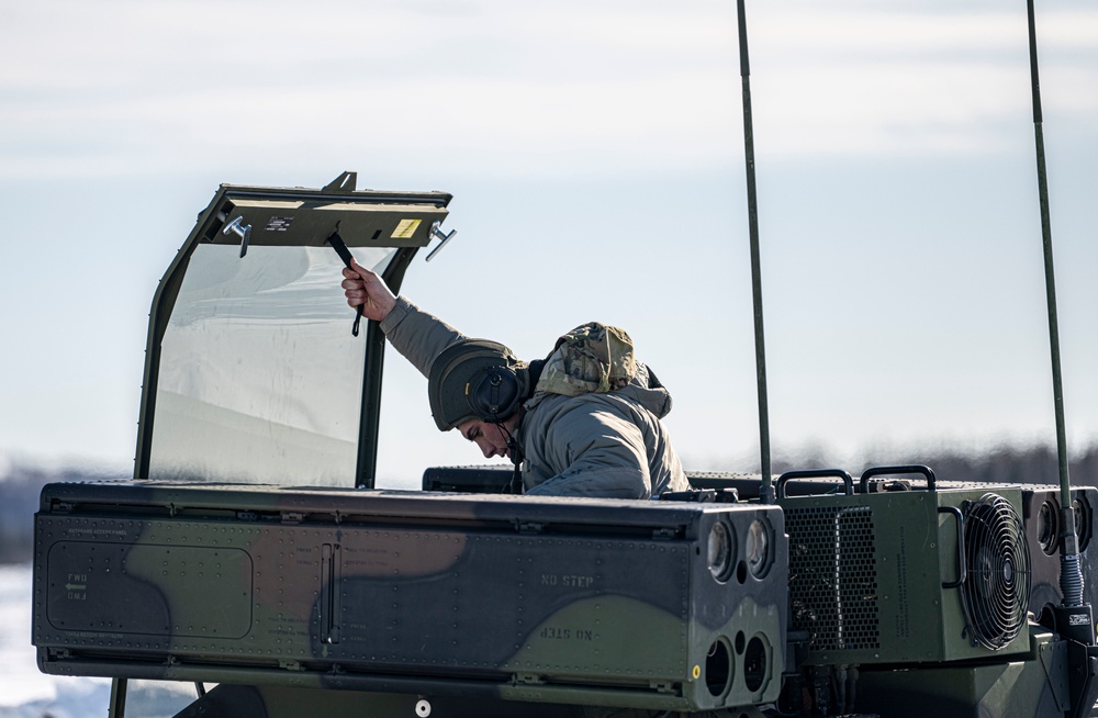 F-16s train with Avengers during AE22
