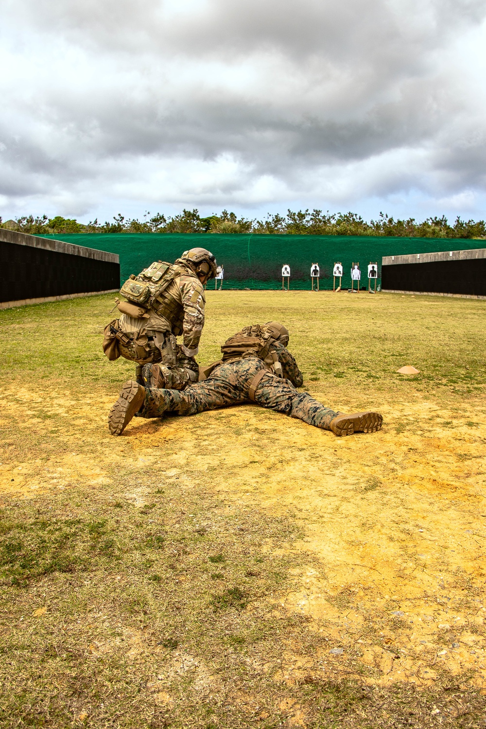 III MEF RECON and Army Special Forces Train Together