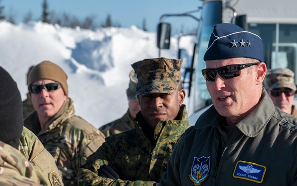 ALCOM, ANR leaders visit Eielson for AE22