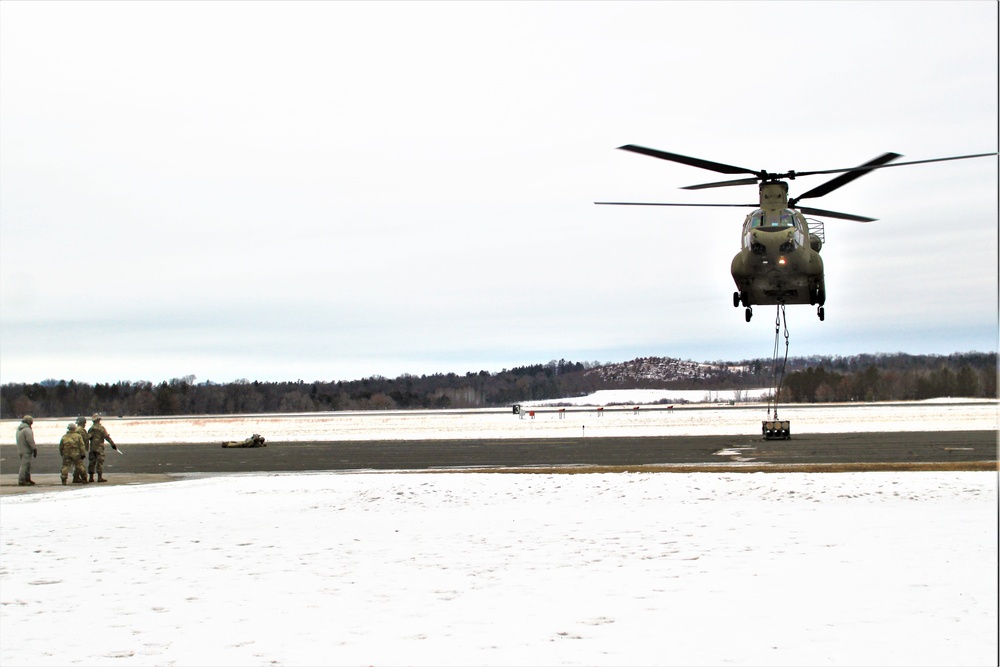 CH-47 aircrew, 89B ASC students conduct sling-load training at Fort McCoy