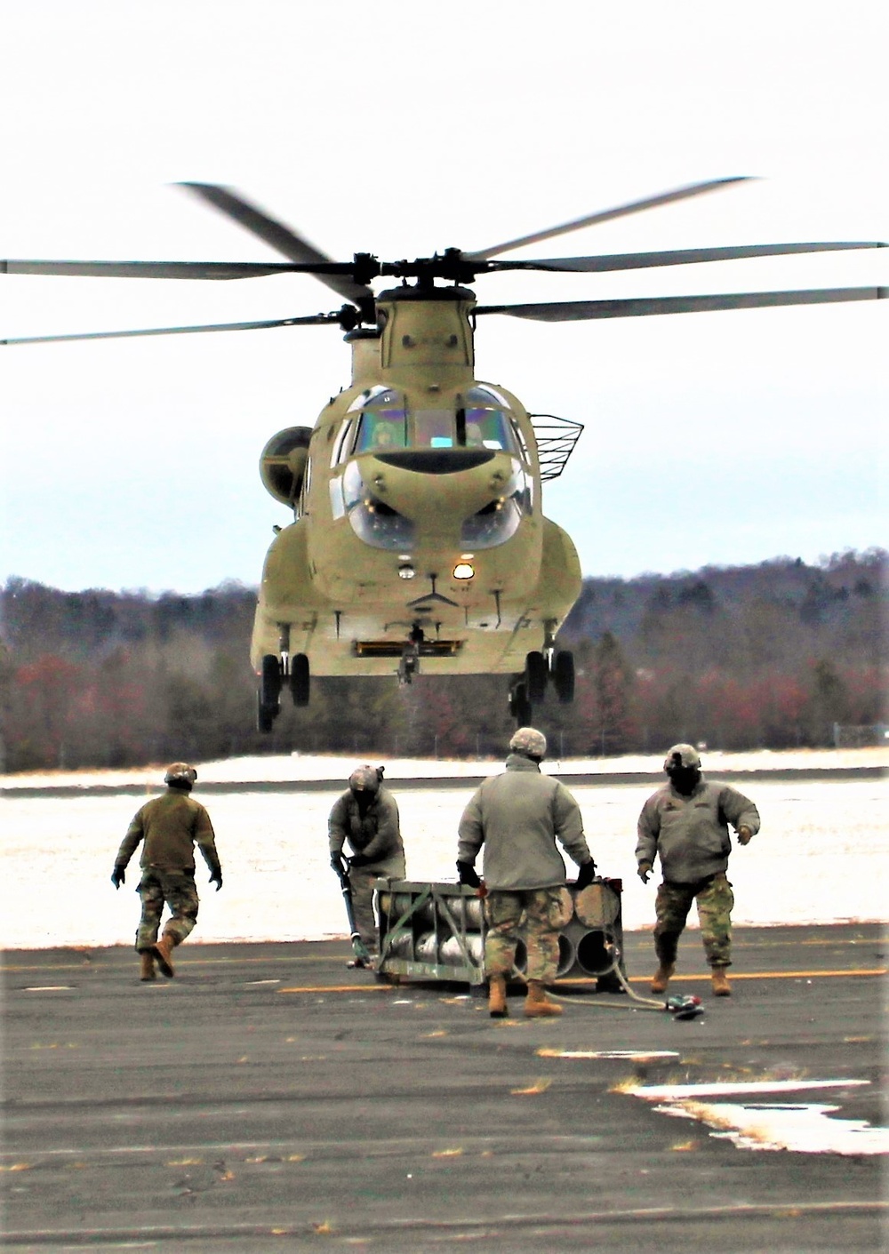 CH-47 aircrew, 89B ASC students conduct sling-load training at Fort McCoy