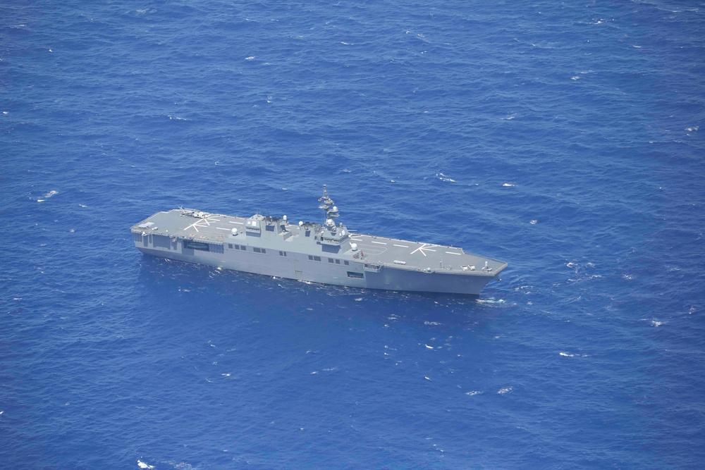 JMSDF Ship Conducts Exercise