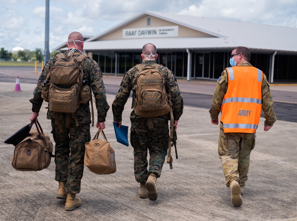 Grizzly Six Arrives in Darwin