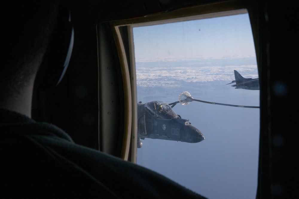 2d MAW Marines Conduct Aerial Refueling During Exercise Cold Response 2022