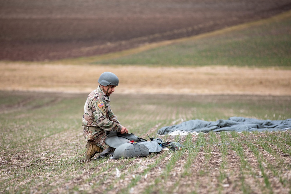 SOCEUR and SOCAF Airborne Jump