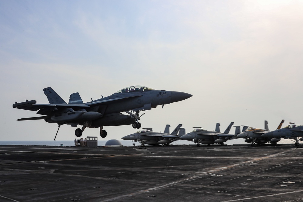 Abraham Lincoln conducts flight operations