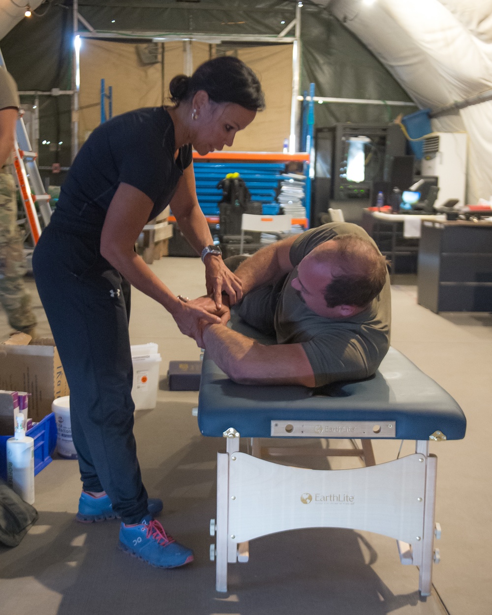 Pop-up physical therapy provides Airmen workday relief