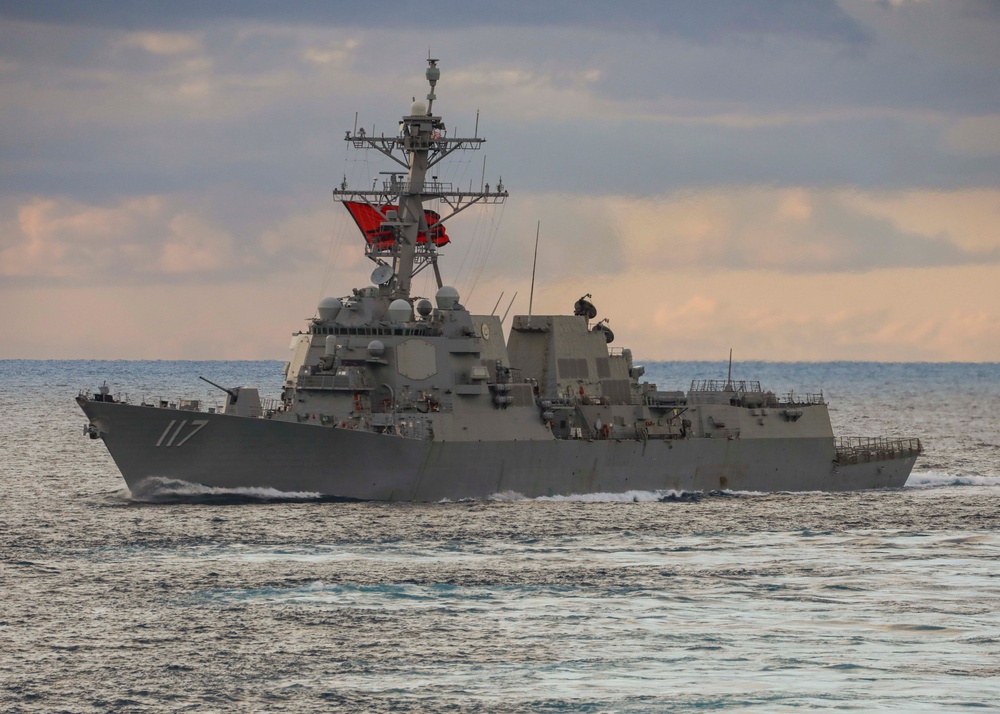 USS Paul Ignatius (DDG 117) In Formation