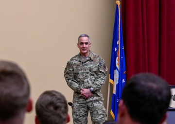 SEAC visits KAFB, reinforces what it means ‘swear the oath’