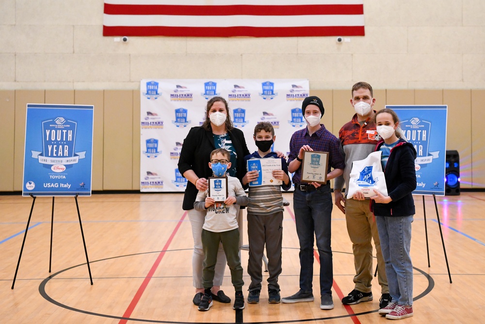 Vicenza Youth Awarded &quot;Youth of the Year&quot;