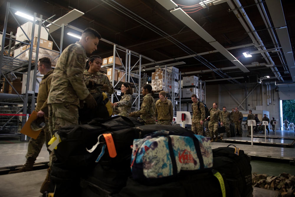 DVIDS - Images - Exercise Rainier War tests Team McChord deployment ...