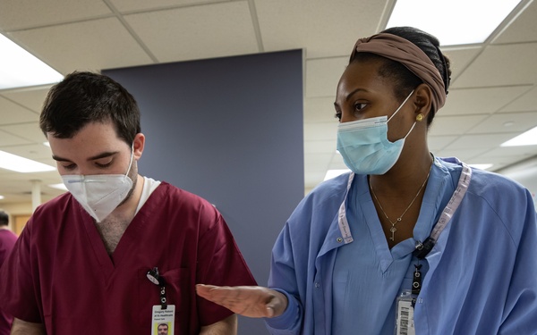U.S. Army Medical Team Conducts Final Day of Clinical Operations at Minneapolis Hospital