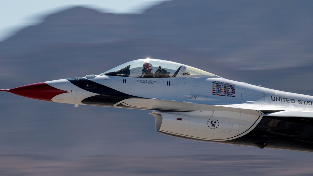 Thunderbirds perform for COMACC certification