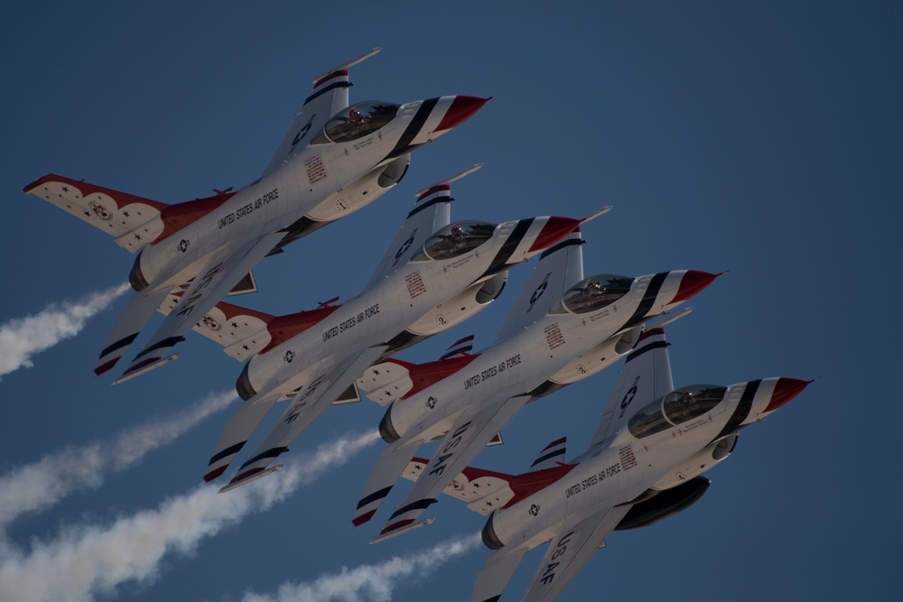 Thunderbirds perform for COMACC certification