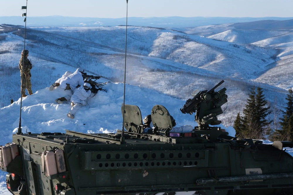 1-5 Infantry Conducts a Live Fire Exercise (1 of 6)