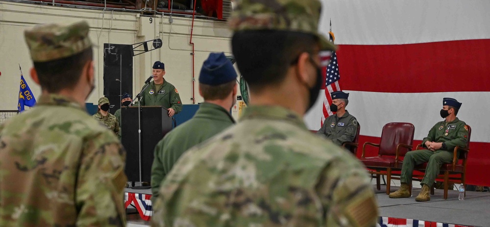 550th Fighter Squadron Changes Hands