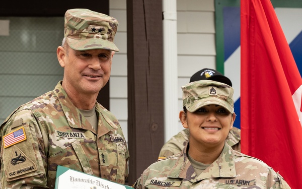 NCO Academy team leaders reenlist indefinitely