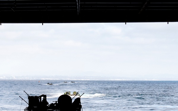 USS Anchorage ACV Operations