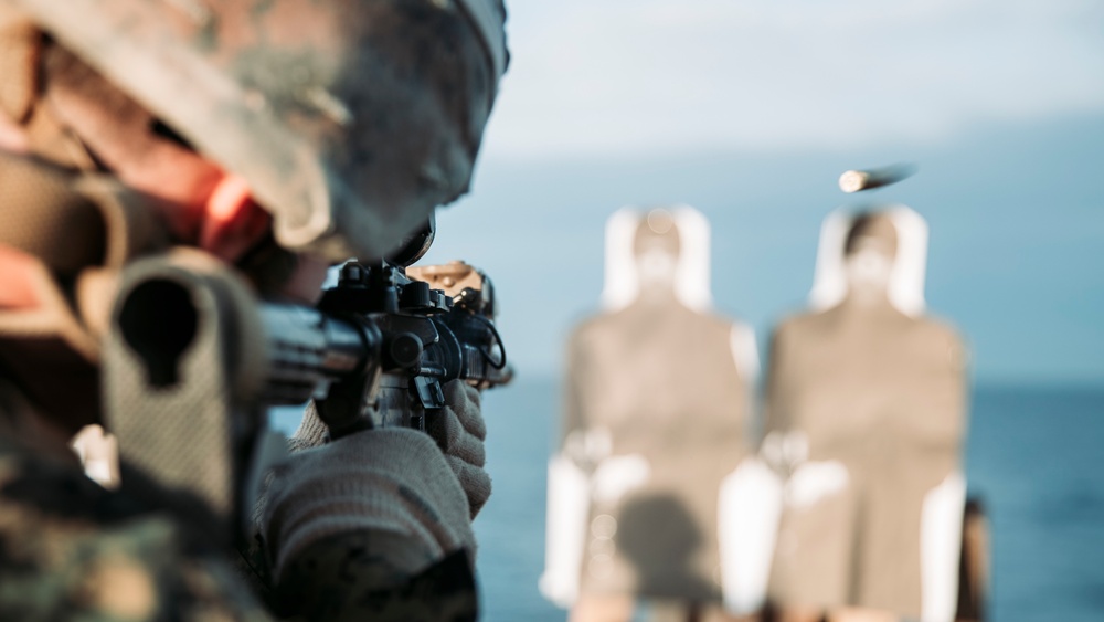 II MEF Embarks on HNLMS Rotterdam for Exercise Cold Response 22