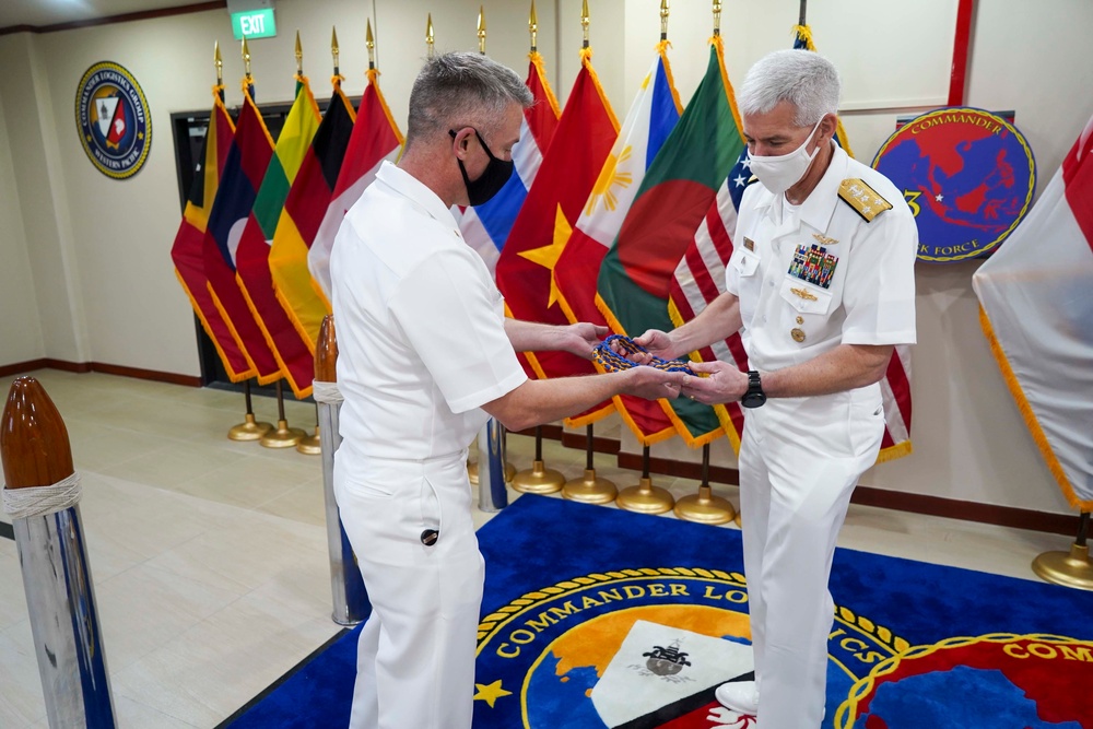 C7F Visits Singapore
