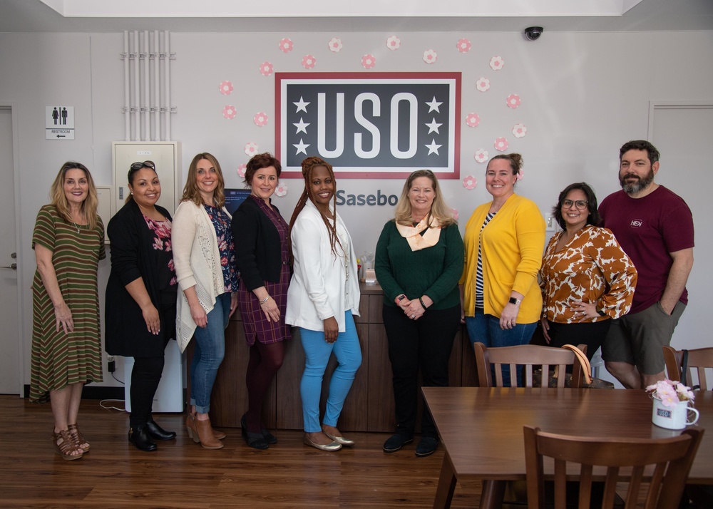 USFJ Spouses Tour Sasebo USO