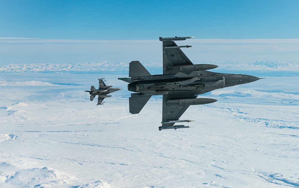 F-16s soar across Alaskan skies