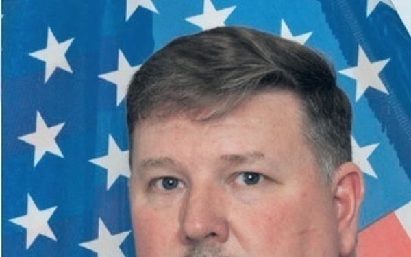 USAG Bavaria recognizes S 3/5 employee for excellent service to the Garmisch community