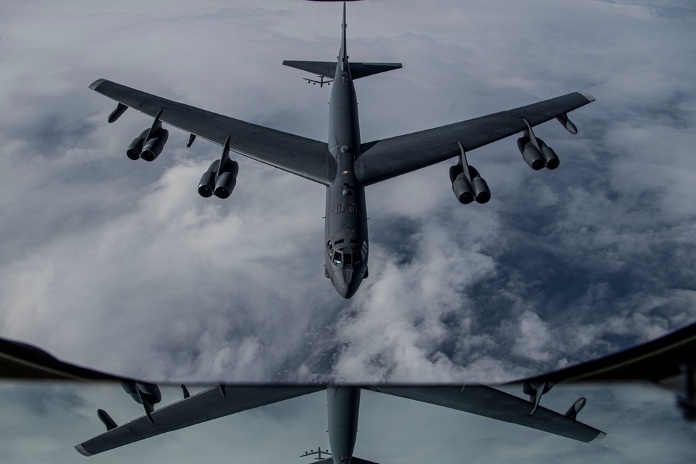 KC-135 refuels aircraft during NOBLE DEFENDER