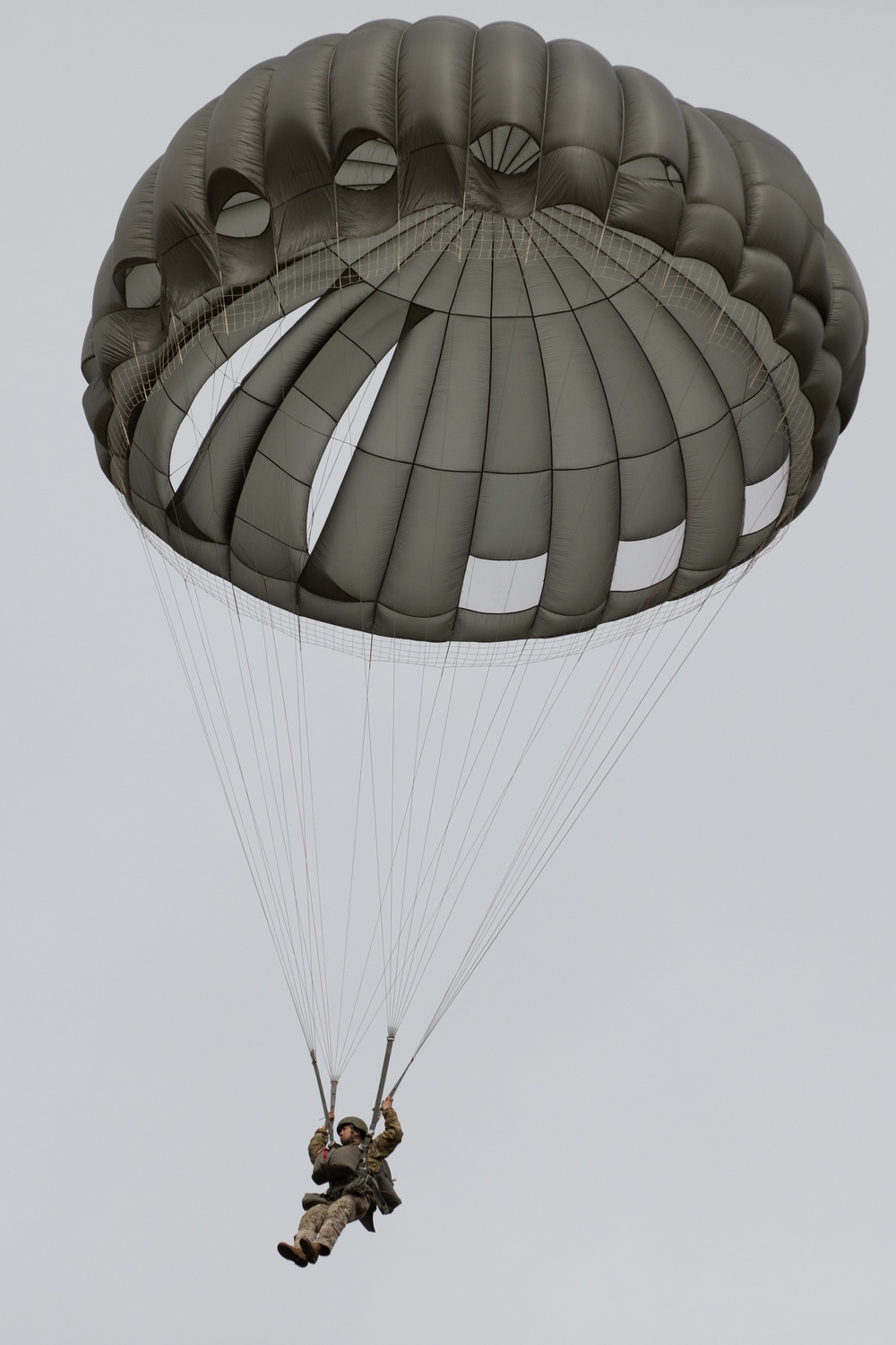 SOCEUR and SOCAF Members Conduct Airborne Training